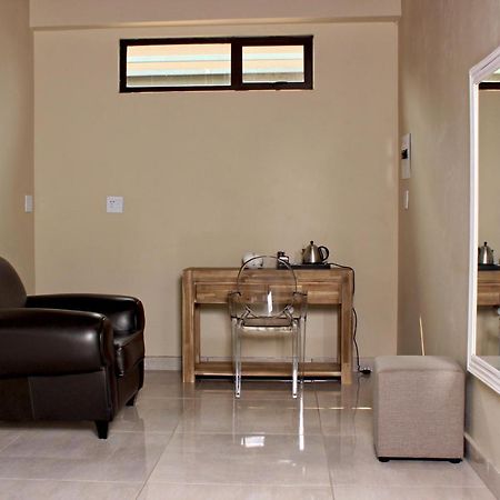 Zoe Bush Lodge Pretoria-Noord Esterno foto