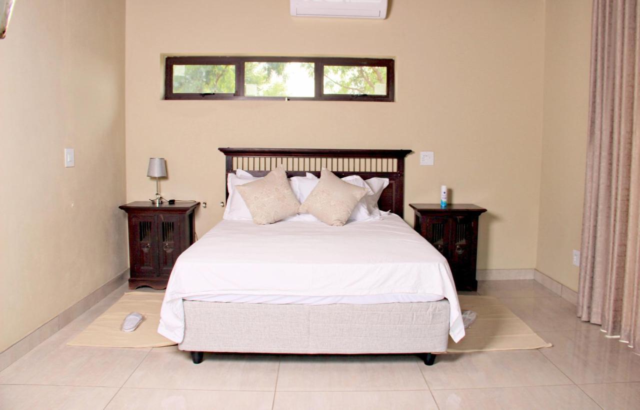 Zoe Bush Lodge Pretoria-Noord Esterno foto