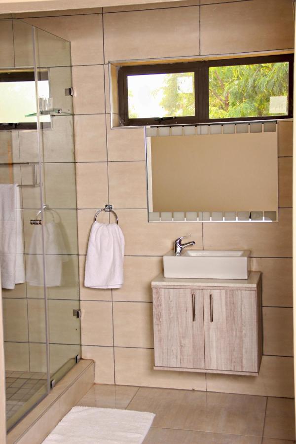 Zoe Bush Lodge Pretoria-Noord Esterno foto
